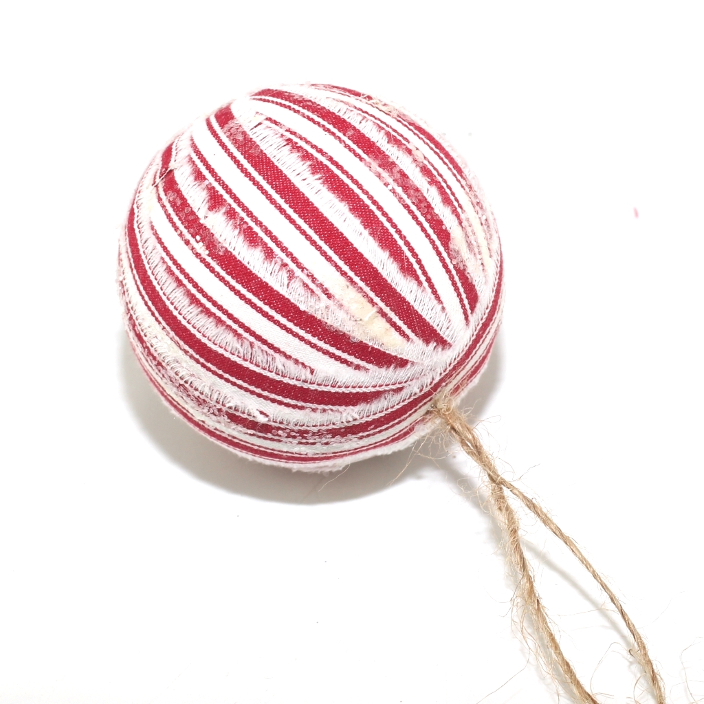 knitted ball