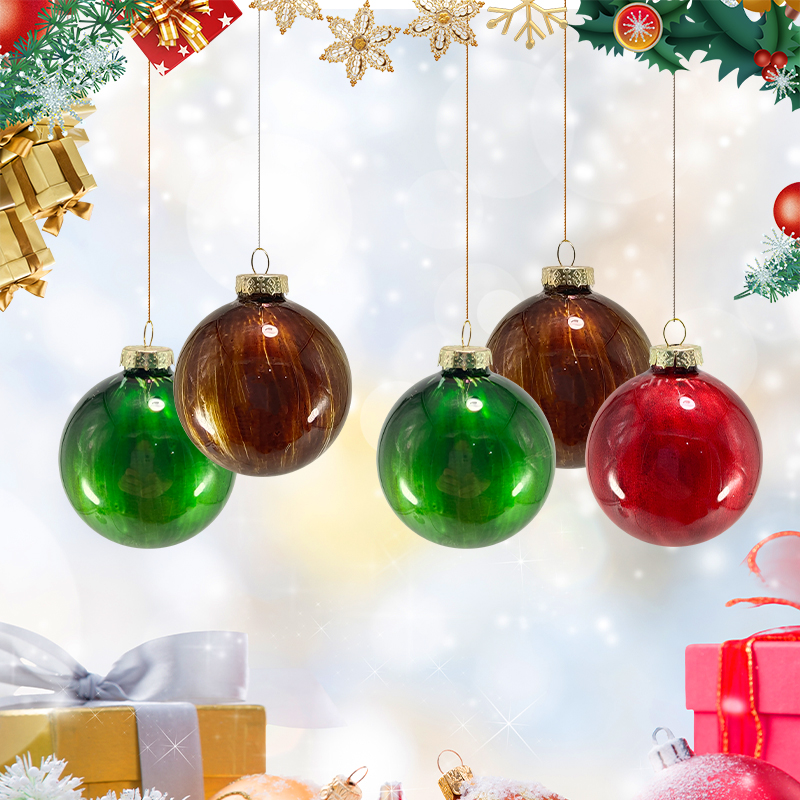 Elegant Glass Christmas Ornaments ， Personalized Options Available ， Ideal for Holiday Atmosphere