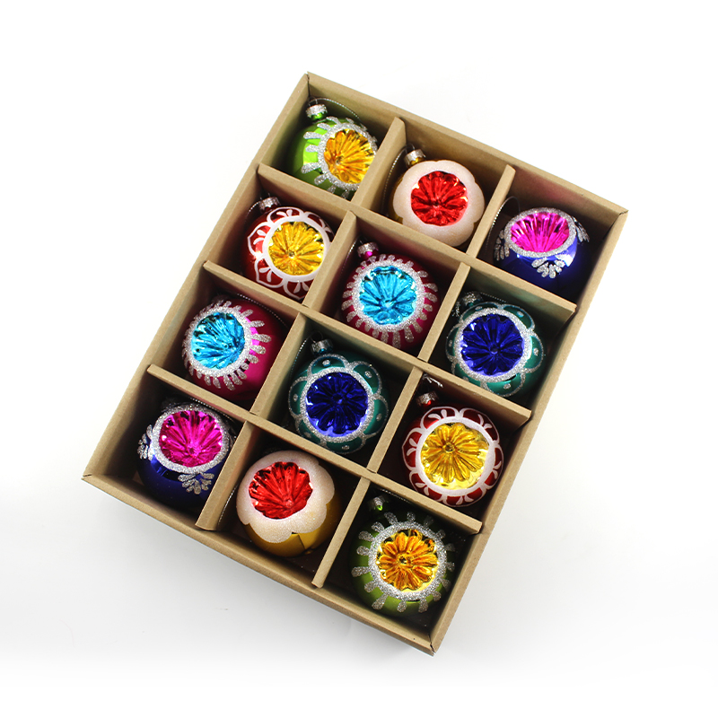 Enchanting Artistic Hand-Painted Glass Christmas Balls: Elevate Your Holiday Season with a Splash of Color