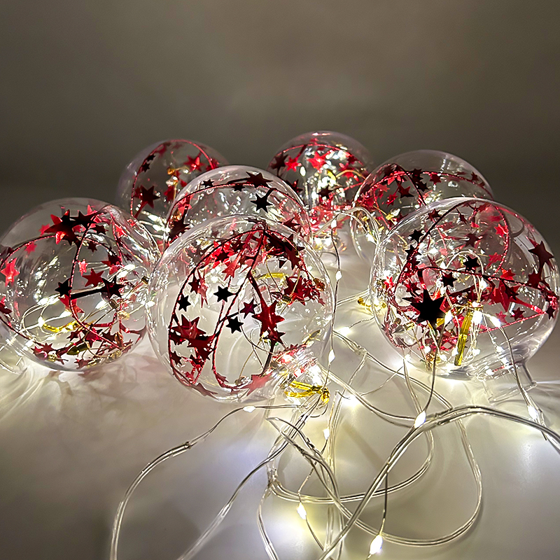 How to Choose Christmas Glass Ornaments?